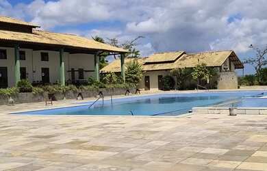 Imagem: O terreno possui 1.960m² de Área Privada e está localizado