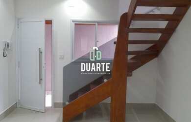 Imagem: A casa possui 2 Dormitórios, 2 Banheiros, 1 Vaga na garagem