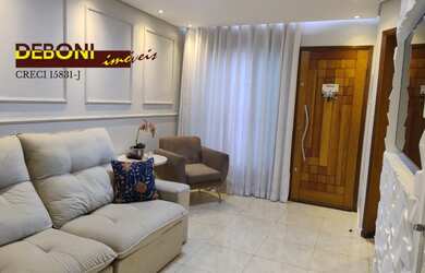 Imagem: A casa possui 2 Dormitórios, 2 Suítes, 1 Banheiro e 2 Vagas