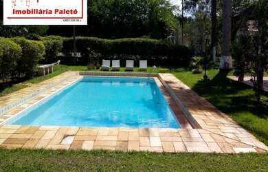 Imagem: A chácara possui 4 Dormitórios, 4 Suítes, 8 Banheiros, 9.000m²