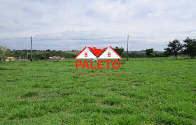 Imagem: O terreno possui 2.500m² de Área Privada e está localizado