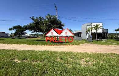 Imagem: O terreno possui 448m² de Área Privada e está localizado