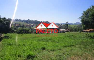 Imagem: O terreno possui 1.500m² de Área Privada e está localizado