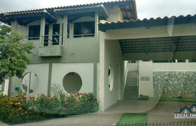 Imagem: A casa em condomínio possui 4 Dormitórios, 4 Suítes, 7 Banheiros