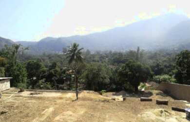 Imagem: O terreno possui 5.300m² de Área Privada e está localizado