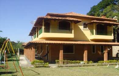 Imagem: A chácara possui 5 Dormitórios, 3 Suítes, 3 Banheiros, 69.038m²