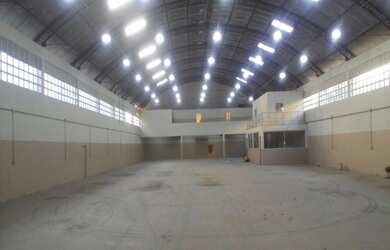 Imagem: O depósito possui 1.600m² de Área e está localizado em