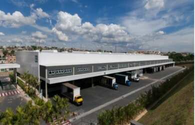 Imagem: O depósito possui 6.890m² de Área, 4.602m² de Área Privada