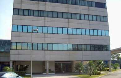 Imagem: A sala comercial possui 1 Dormitório, 676m² de Área e está