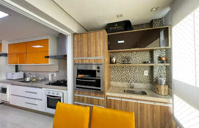 Imagem 6: ENIALE FLAMBOYANT, JARDIM GOIÁS, PORTEIRA FECHADA