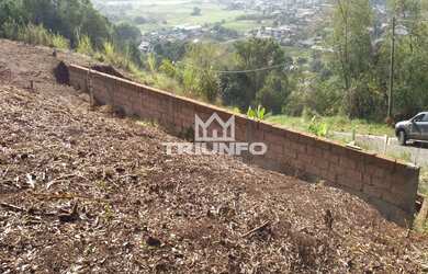 Imagem: O terreno possui 1.500m² de Área Privada e está localizado