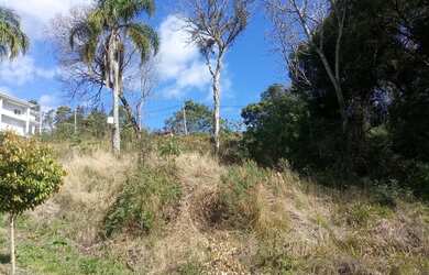 Imagem: O terreno possui 504m² de Área e está localizado em Piá