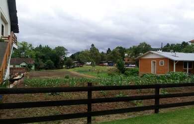 Imagem: O terreno possui 1m² de Área e está localizado em Piá