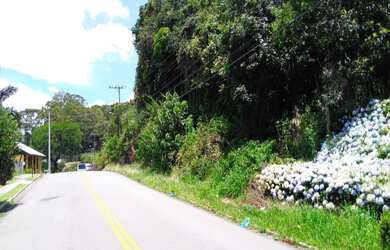 Imagem: O terreno possui 823m² de Área e está localizado em Vila