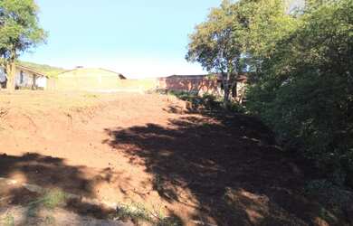 Imagem: O terreno possui 420m² de Área e está localizado em Vale