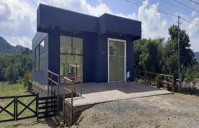 Imagem: A sala comercial possui 2 Banheiros, 10 Vagas na garagem e 100m²