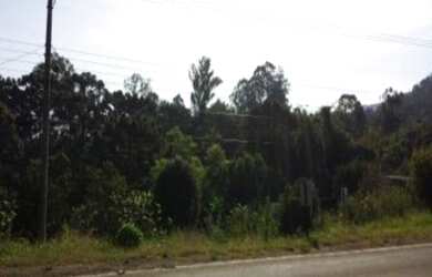 Imagem: O terreno possui 496m² de Área e está localizado em Linha