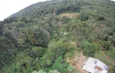 Imagem: A fazenda possui 3m² de Área e está localizado em Logradouro