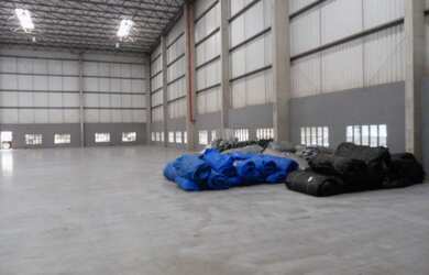 Imagem: O depósito possui 2 Banheiros, 1.500m² de Área e está localizado