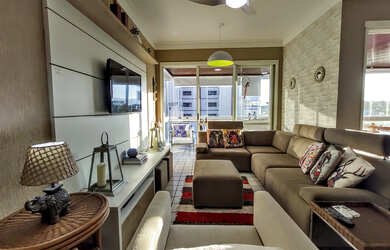 Imagem: O apartamento possui 3 Dormitórios, 1 Suíte, 2 Banheiros