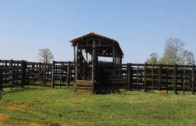 Imagem: A fazenda está localizado em Centro, Sorocaba à venda por
