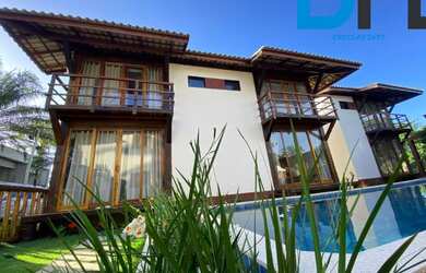 Imagem: A casa possui 2 Dormitórios, 2 Suítes, 3 Banheiros, 1 Vaga