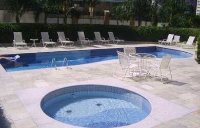 Imagem: O apartamento possui 3 Dormitórios, 3 Suítes, 5 Banheiros