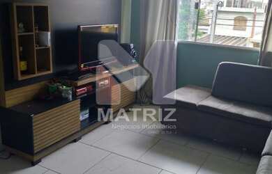 Imagem: A casa possui 2 Dormitórios, 2 Suítes, 2 Banheiros, 2 Vagas