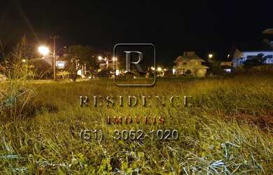 Imagem: O terreno possui 600m² de Área Privada e está localizado