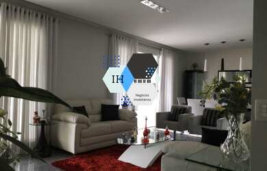 Imagem: O apartamento possui 4 Dormitórios, 2 Suítes, 4 Vagas na garagem