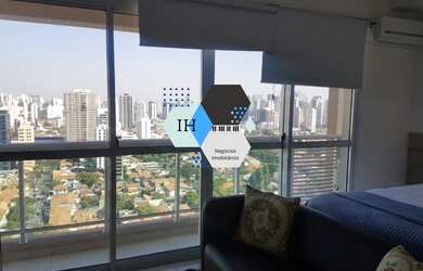 Imagem: O apartamento possui 1 Dormitório, 1 Banheiro, 1 Vaga na garagem