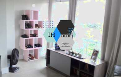 Imagem: O apartamento possui 1 Dormitório, 1 Banheiro, 1 Vaga na garagem