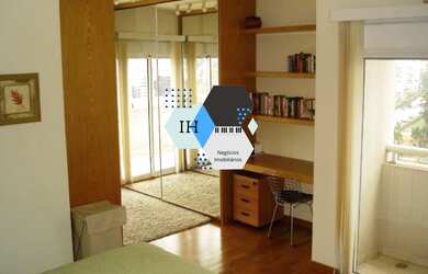 Imagem: O apartamento possui 1 Dormitório, 1 Suíte, 1 Vaga na garagem