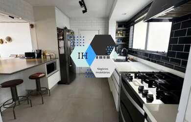 Imagem 13: 3 dormitórios, 1 suítes, 2 vagas na garagem, 122M² de Área Construída