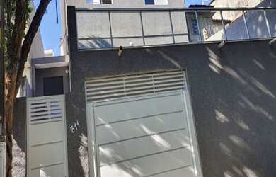 Imagem: A casa possui 5 Dormitórios, 4 Banheiros, 3 Vagas na garagem