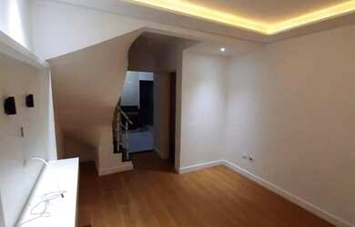 Imagem: A casa possui 2 Dormitórios, 2 Suítes, 3 Banheiros, 1 Vaga