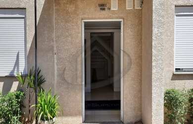 Imagem: O apartamento à venda possui 2 Dormitórios, 1 Suíte, 2 Banheiros