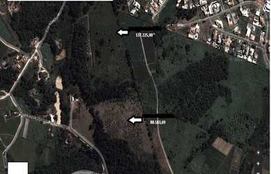 Imagem: O terreno possui 225.000m² de Área Privada e está localizado