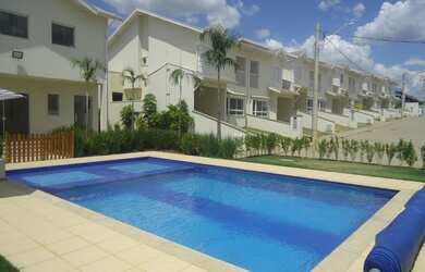 Imagem: A casa em condomínio possui 3 Dormitórios, 1 Suíte, 4 Banheiros