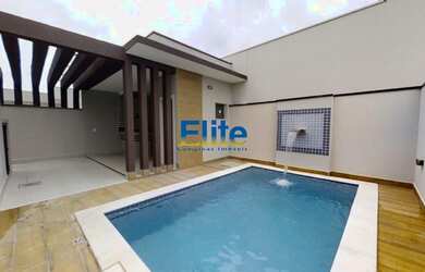 Imagem: A casa em condomínio possui 3 Dormitórios, 3 Suítes, 5 Banheiros