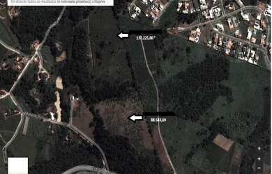 Imagem: O terreno possui 225.000m² de Área Privada e está localizado