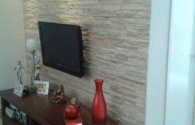 Imagem: A casa em condomínio possui 3 Dormitórios, 1 Suíte, 3 Banheiros