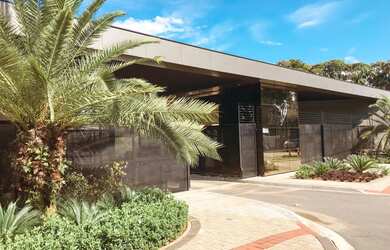 Imagem: O terreno possui 1741m² de Área, 1111m² de Área Privada