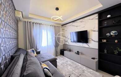 Imagem: A casa possui 3 Dormitórios, 2 Suítes, 3 Banheiros, 2 Vagas