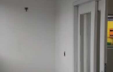 Imagem 4: APTO COM 01 SUÍTE 01 DORMITÓRIO, SALA, COZINHA E AREA DE SERVIÇO, BANHEIRO...