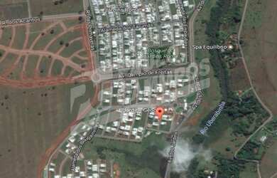 Imagem: O terreno possui 456m² de Área Privada e está localizado