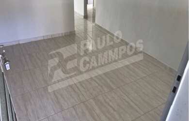 Imagem: A casa à venda possui 3 Dormitórios, 1 Suíte, 2 Banheiros