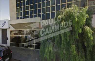 Imagem: A sala comercial possui 12 Banheiros, 812m² de Área, 1.577m²