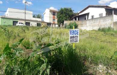 Imagem: O terreno possui 845m² de Área Privada e está localizado