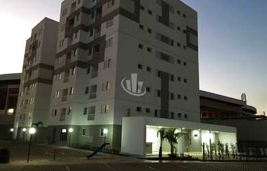 Imagem: O apartamento possui 2 Dormitórios, 1 Suíte, 2 Banheiros